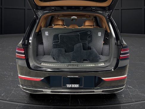 Used 2025 Genesis GV80 3.5T Advanced image 15