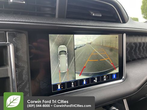 Used 2024 GMC Yukon Denali w/ Max Trailering Package AWD/4WD image 17