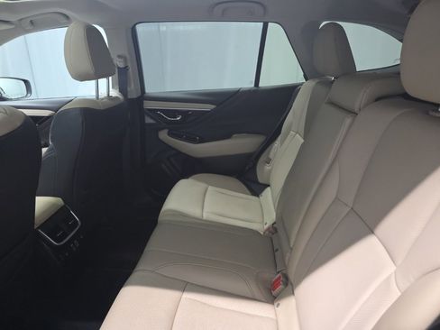 Used 2023 Subaru Outback Limited image 10