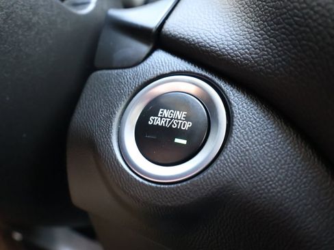Used 2022 Chevrolet Equinox LT AWD/4WD image 20