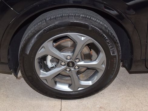 Certified 2024 Ford Escape ST-Line w/ Tech Pack #1 AWD/4WD image 37