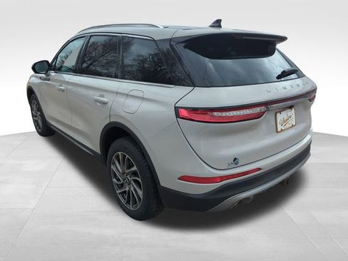 Used 2021 Lincoln Corsair AWD w/ Equipment Group 101A image 3