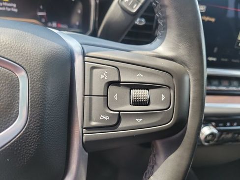 Used 2024 GMC Sierra 1500 SLT AWD/4WD image 19