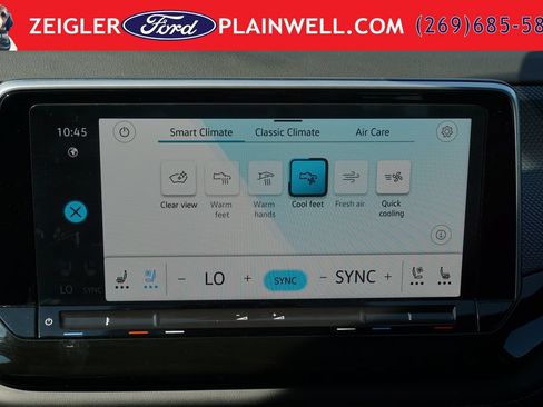 Used 2025 Volkswagen Atlas Cross Sport SEL Premium R-Line AWD/4WD image 25