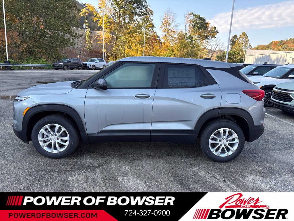 New 2026 Chevrolet TrailBlazer LS w/ LS Convenience Package AWD/4WD image 2