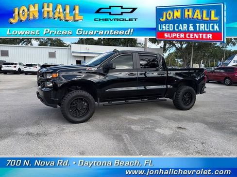 Used 2021 Chevrolet Silverado 1500 Custom Trail Boss w/ Safety Confidence Package AWD/4WD image 3