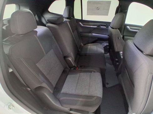 New 2026 GMC Acadia Elevation w/ LPO, Floor Liner Package AWD/4WD image 14