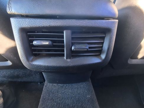 Used 2018 Dodge Challenger SXT w/ Blacktop Package image 30