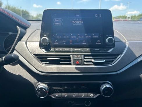 Used 2025 Nissan Altima 2.5 SR FWD image 26