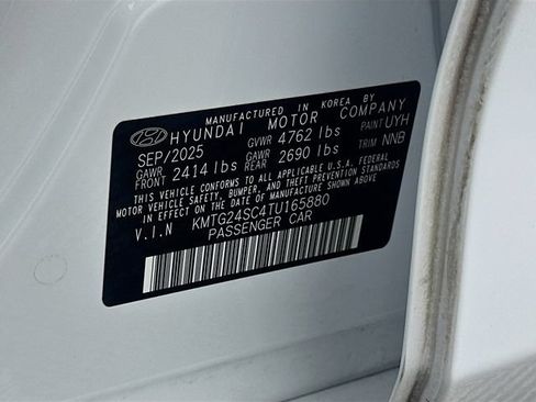 Certified 2026 Genesis G70 2.5T Prestige RWD image 34