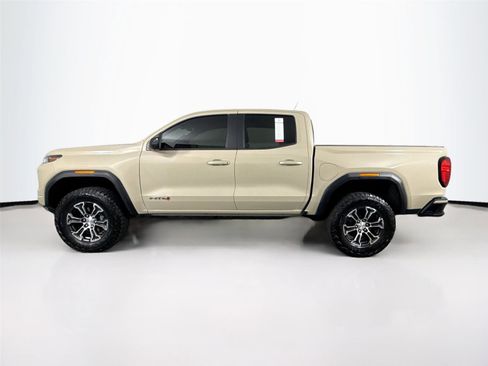 Used 2023 GMC Canyon AT4 w/ AT4 Premium Package AWD/4WD image 14
