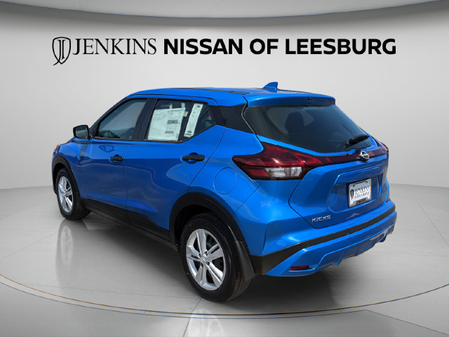 Certified 2025 Nissan Kicks Play S FWD image 6