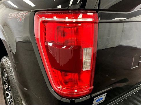 Certified 2022 Ford F150 XLT w/ Equipment Group 302A High image 28