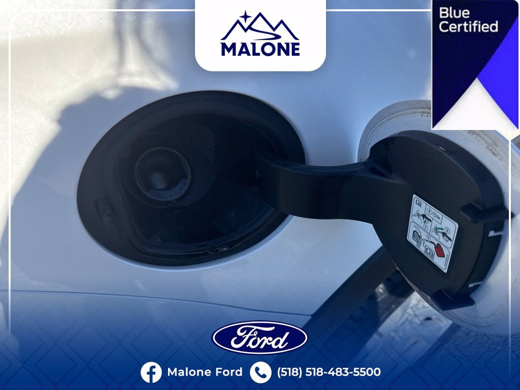 Certified 2019 Ford Explorer XLT w/ Equipment Group 202A AWD/4WD image 17