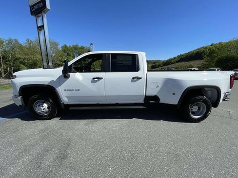 New 2026 Chevrolet Silverado 3500 W/T AWD/4WD image 4
