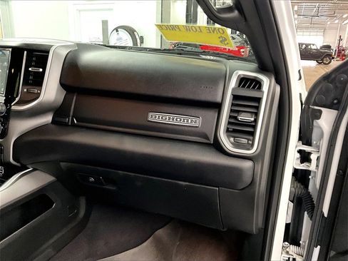 Used 2022 RAM 2500 Big Horn w/ Level 1 Equipment Group image 13