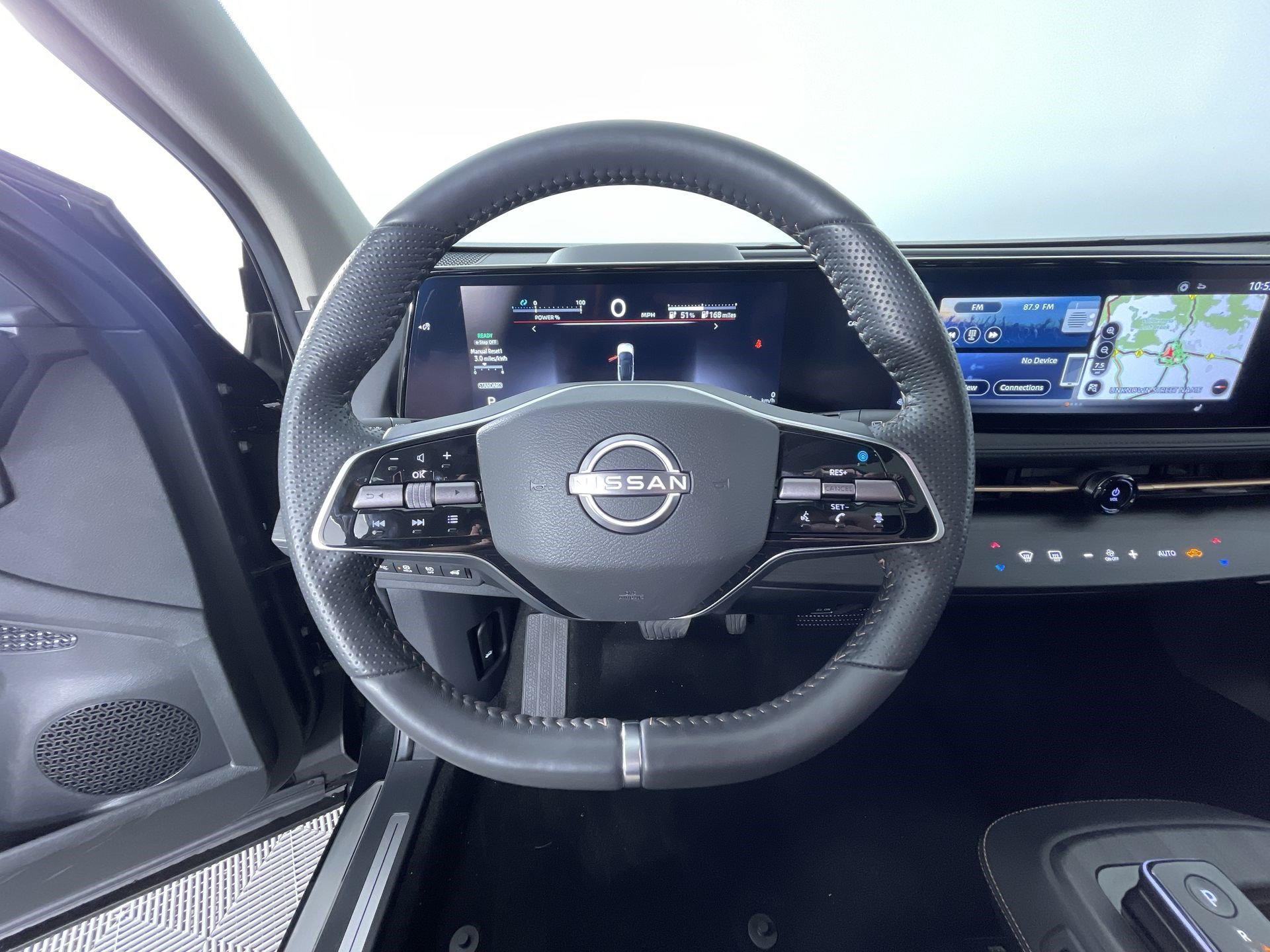 Certified 2024 Nissan Ariya AWD image 15