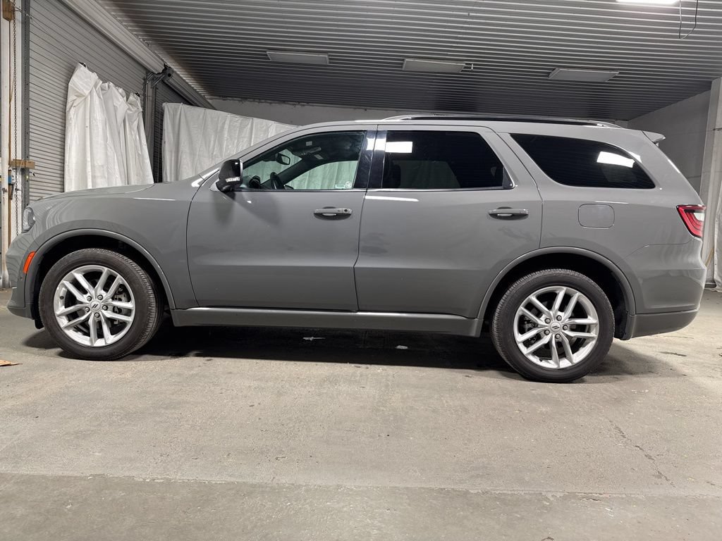 Used 2025 Dodge Durango GT AWD/4WD image 4