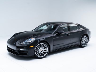 Certified 2022 Porsche Panamera