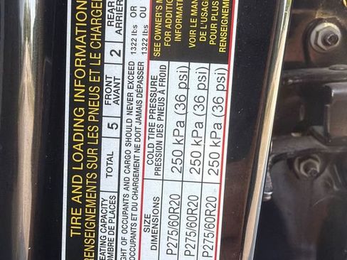 Used 2019 Nissan Titan SL w/ Midnight Edition AWD/4WD image 21