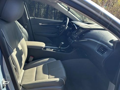 Used 2014 Chevrolet Impala LTZ image 12