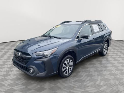 Certified 2024 Subaru Outback Premium AWD/4WD image 10