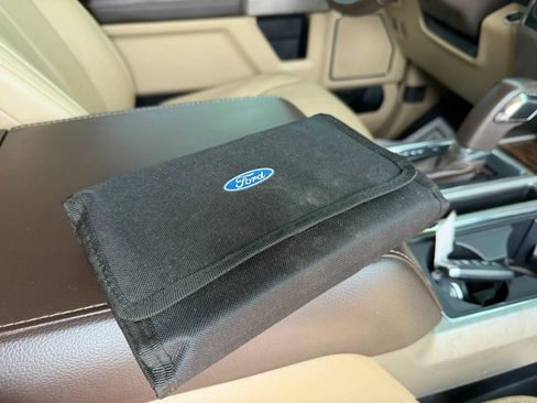 Used 2020 Ford F150 Lariat w/ Equipment Group 502A Luxury AWD/4WD image 26