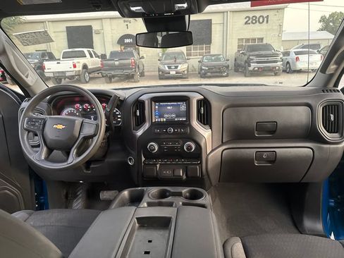Used 2022 Chevrolet Silverado 1500 Custom RWD image 4