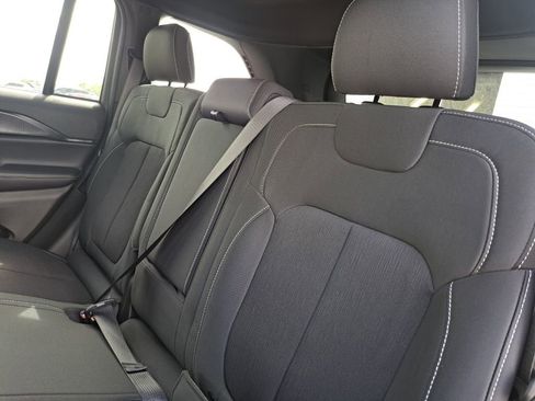 New 2026 Jeep Grand Cherokee Laredo RWD image 22