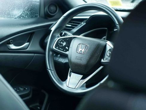 Used 2020 Honda Civic Sport image 19