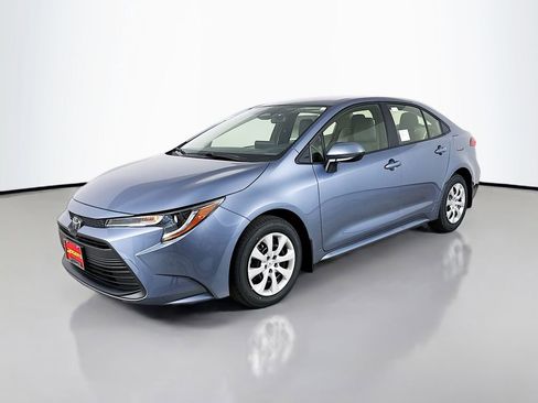 New 2026 Toyota Corolla LE FWD image 3