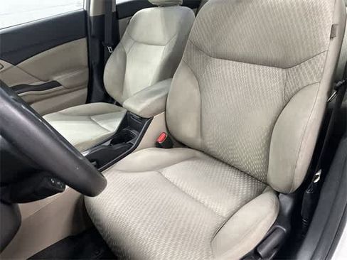 Used 2015 Honda Civic SE image 10