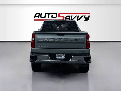 Used 2025 Chevrolet Silverado 1500 LT image 6