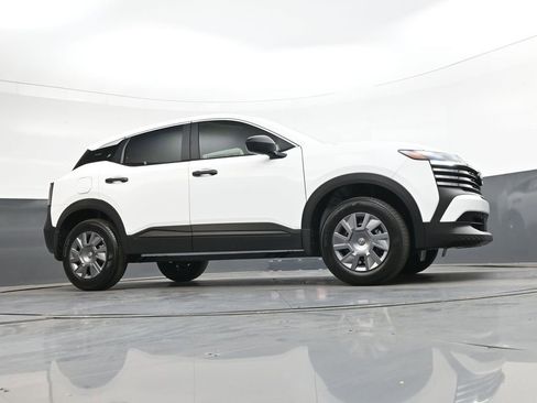 New 2026 Nissan Kicks S FWD image 37