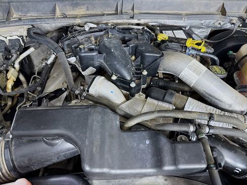 Used 2016 Ford F350 XLT w/ XLT Premium Package image 26