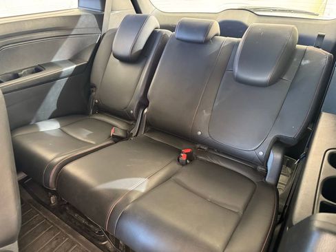 Used 2023 Honda Odyssey Sport image 9