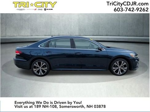 Used 2021 Volkswagen Passat 2.0T SE image 6