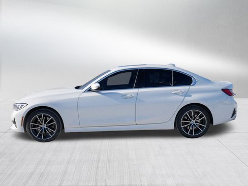 Used 2020 BMW 330i xDrive 330i xDrive w/ Premium Package image 4