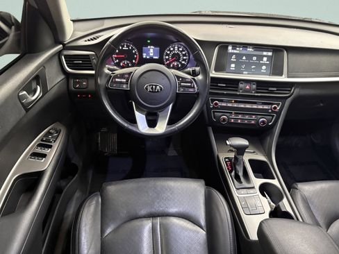 Used 2020 Kia Optima SE image 10