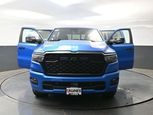 New 2026 RAM 1500 4x4 Crew Cab image 44
