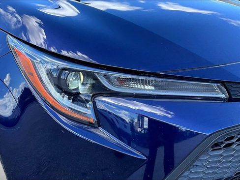 Used 2021 Toyota Corolla LE FWD image 28