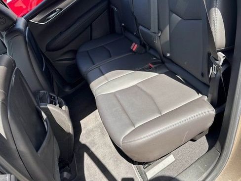 Used 2023 Cadillac XT5 Luxury image 7