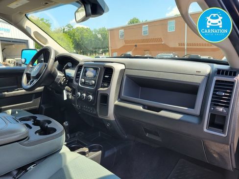 Used 2016 RAM 2500 Tradesman w/ Chrome Appearance Group AWD/4WD image 13