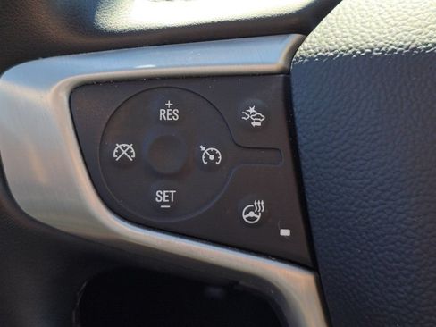 Certified 2024 GMC Terrain SLT FWD image 30