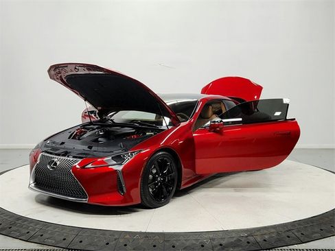 Used 2018 Lexus LC 500 Coupe image 11
