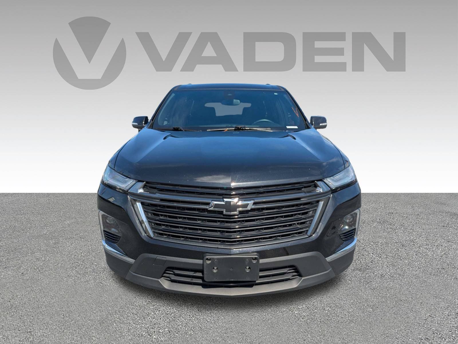 Used 2024 Chevrolet Traverse LT w/ Midnight/Sport Edition AWD/4WD image 31