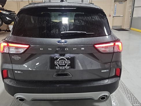 Used 2020 Ford Escape SEL image 6