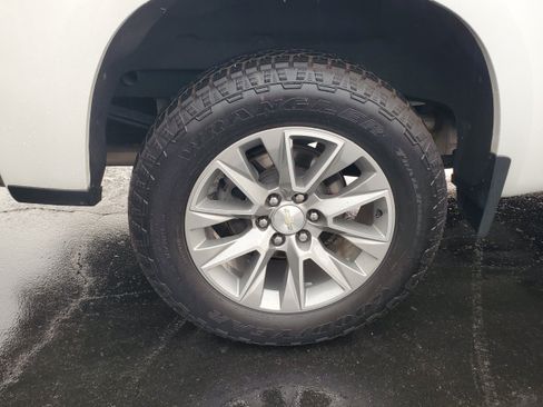 Used 2021 Chevrolet Silverado 1500 High Country w/ Z71 Off-Road Package AWD/4WD image 29