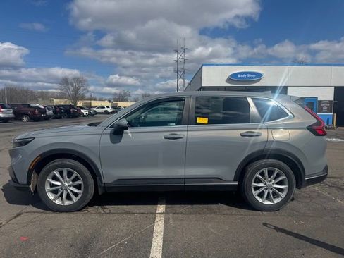 Used 2024 Honda CR-V EX-L image 5