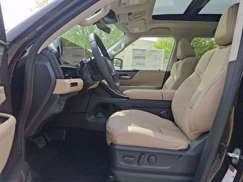 New 2026 INFINITI QX80 Pure w/ Cargo Package RWD image 9